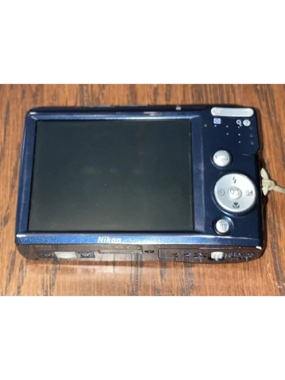 Nikon coolpix 18